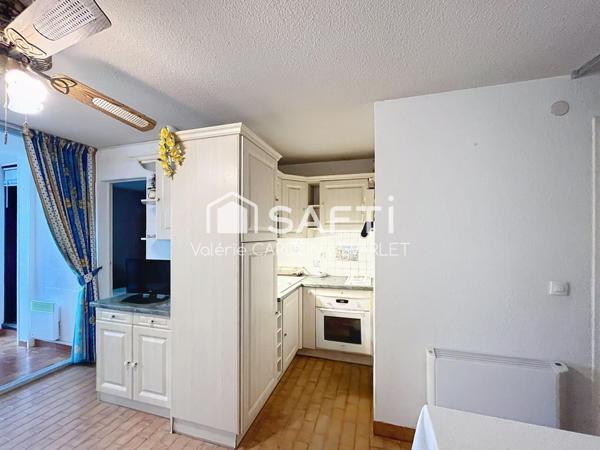 Sur la Corniche, accès direct plage