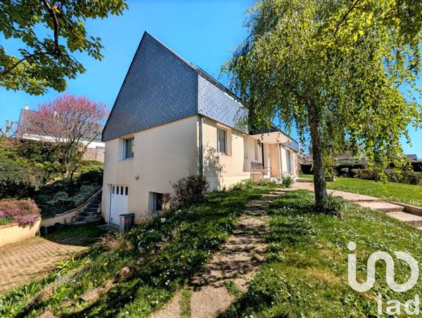 Maison à vendre 8 pièces 153 m² Saint-Berthevin