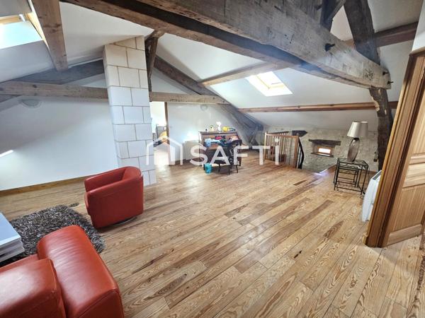 Charmante maison en pierre de 180 m² habitables.