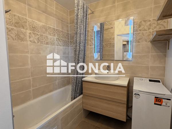Location Appartement meublé 2 pièces 47.43 m² - Venelles 13770