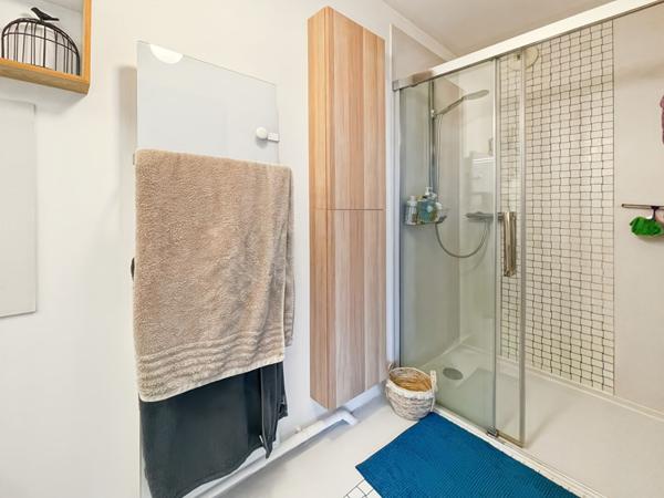 A vendre : Appartement T3 de 84m2 quartier capelette/pont de vivaux 13010 Marseille 