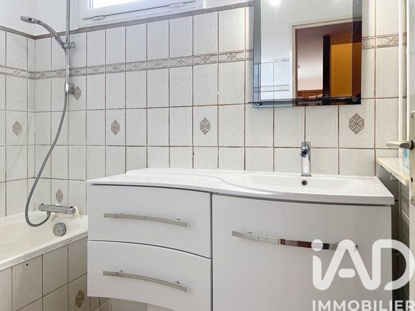 Maison à vendre 9 pièces 145,2 m² Le Mesnil-Esnard