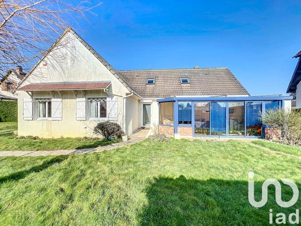 Maison à vendre 9 pièces 145,2 m² Le Mesnil-Esnard