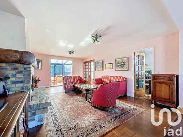 Maison à vendre 9 pièces 145,2 m² Le Mesnil-Esnard