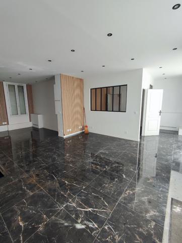 Immeuble 9 pièces - 161 m²