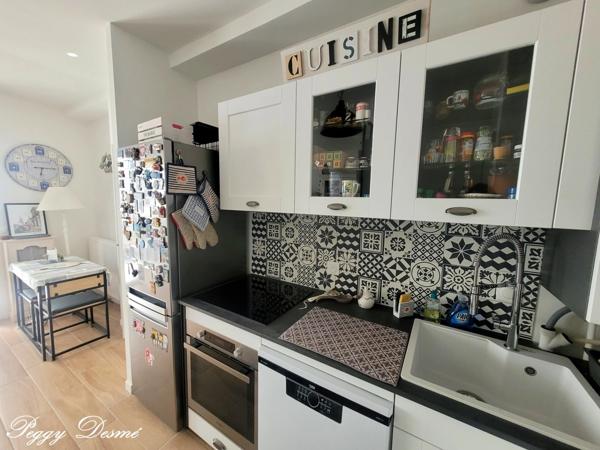 Appartement à vendre 3 pièces LA ROCHELLE (17) - 2 chambres, Terrasse, Place de parking privative