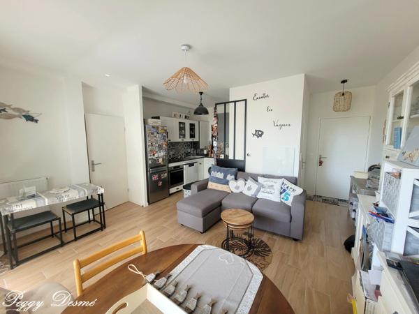Appartement à vendre 3 pièces LA ROCHELLE (17) - 2 chambres, Terrasse, Place de parking privative