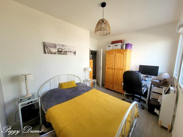 Appartement à vendre 3 pièces LA ROCHELLE (17) - 2 chambres, Terrasse, Place de parking privative
