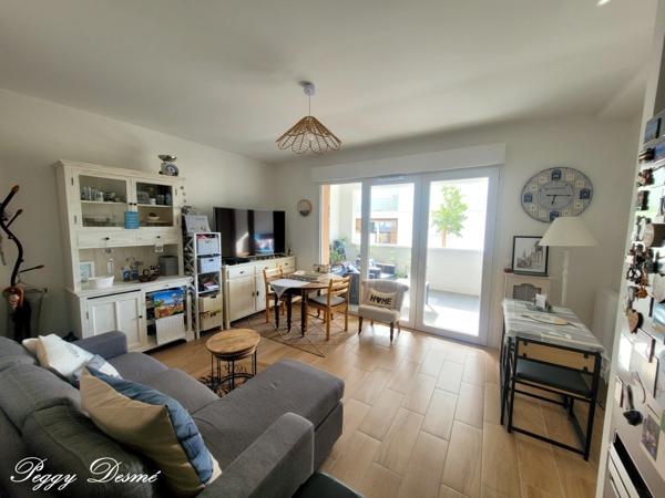 Appartement à vendre 3 pièces LA ROCHELLE (17) - 2 chambres, Terrasse, Place de parking privative