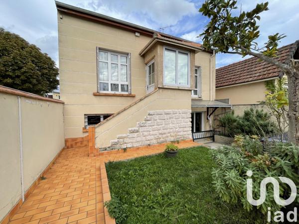 Maison 7 pièces de 199 m² à Sartrouville (78500)