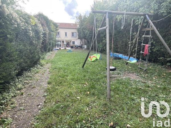 Maison 7 pièces de 199 m² à Sartrouville (78500)