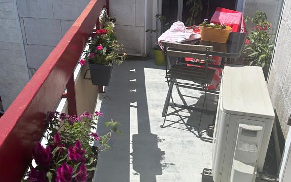 Appartement à louer    3 pièces •  Cenon