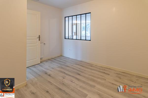 Immeuble à vendre, 360 m² - Tarare 69170