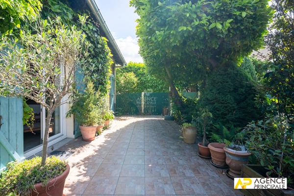 Maison Le Mesnil Le Roi 6 pièce(s) 129 m2 €790 000 ** - Référence 4715
