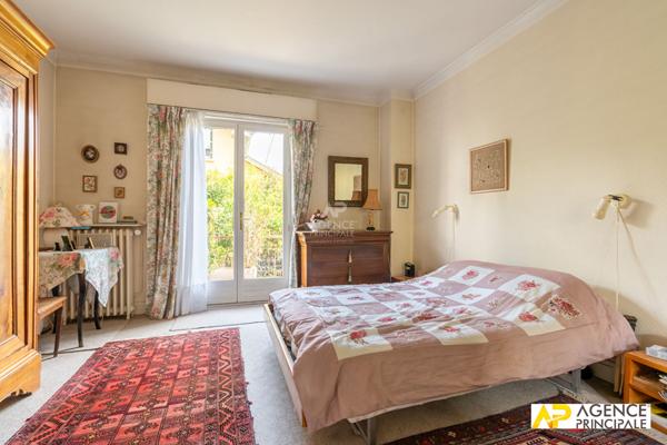 Maison Le Mesnil Le Roi 6 pièce(s) 129 m2 €790 000 ** - Référence 4715