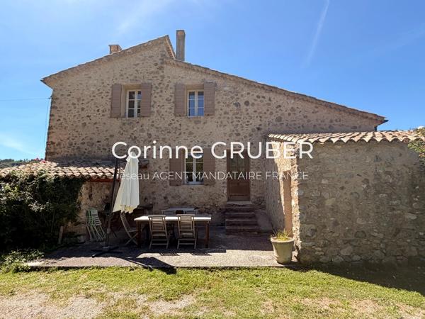 Immobilier Thoard (04380) – Propriété 210m2 – 650 000 €