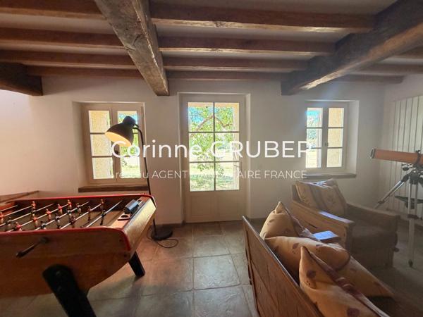 Immobilier Thoard (04380) – Propriété 210m2 – 650 000 €
