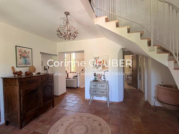 Immobilier Thoard (04380) – Propriété 210m2 – 650 000 €