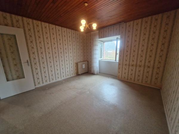 Maison à vendre 6 pièces TENCE (43)/ terrain de 857m²