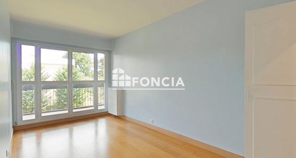 Location Appartement 5 pièces 107.34 m² - Le Raincy 93340