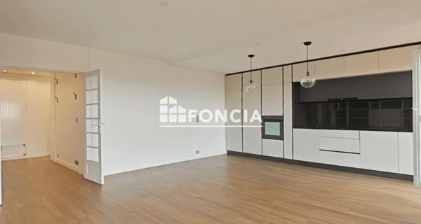 Location Appartement 5 pièces 107.34 m² - Le Raincy 93340