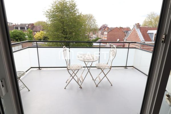 Dernière étage - Appartement d'exception avec terrasses et potentiel de division en 2 T3 ou 2 T2 et 1T3
