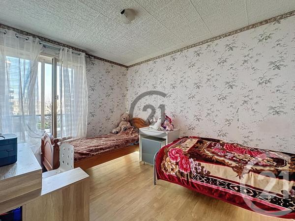 Appartement à vendre  3 pièces - 60,78 m2 REIMS - 51