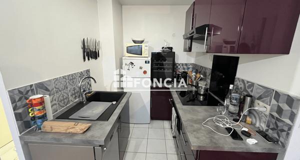 Location Appartement 2 pièces 46.08 m² - Corbeil-essonnes 91100