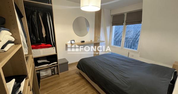 Location Appartement 2 pièces 46.08 m² - Corbeil-essonnes 91100