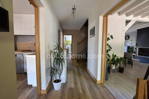 MAISON 131,5m2 / PARCELLE 1238m2 / 4 CHAMBRES