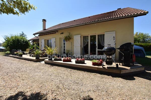 MAISON 131,5m2 / PARCELLE 1238m2 / 4 CHAMBRES