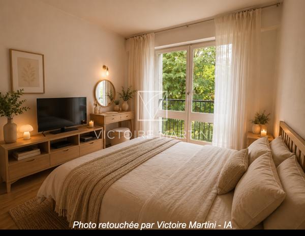 Appartement
         6 pièces
        - 114 m² 550 000 € *