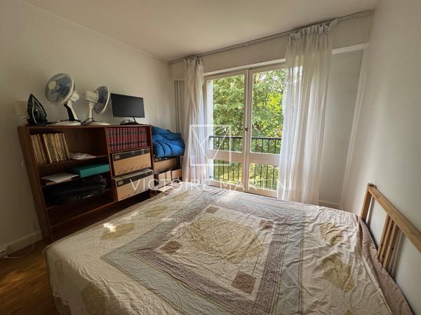 Appartement
         6 pièces
        - 114 m² 550 000 € *