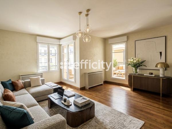 Appartement
         2 pièces
        - 56 m² Exclusivité 375 000 € *