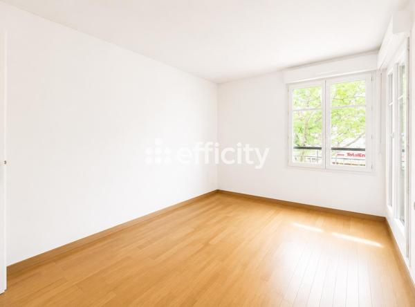 Appartement
         2 pièces
        - 56 m² Exclusivité 375 000 € *