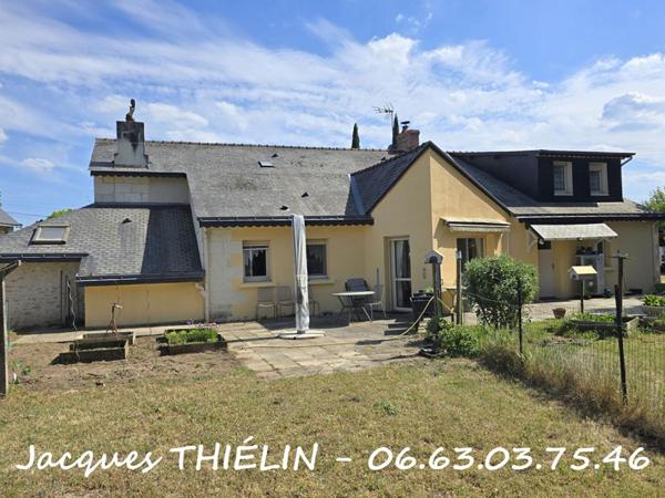 Charme de l'ancien & lumière contemporaine pour cette spacieuse longère familiale