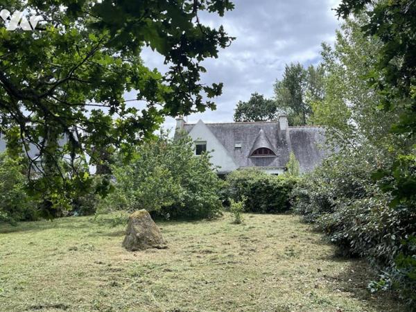 Fouesnant - Mousterlin : Maison de bord de mer sur plus de 2 000 m² de terrain arboré