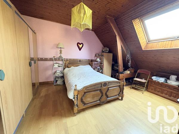 Maison à vendre 6 pièces 169 m² Brain-sur-Allonnes