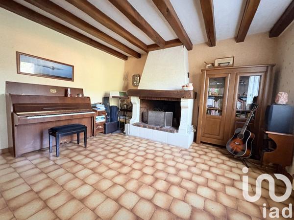 Maison à vendre 6 pièces 169 m² Brain-sur-Allonnes