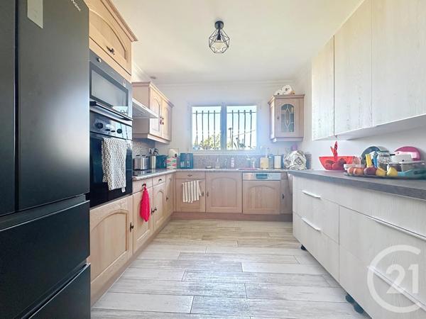 Maison à vendre  4 pièces - 125 m 2   SETE  - 34