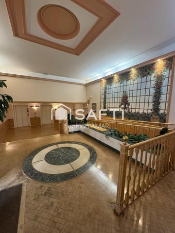 Place de Parking Face à la Gare de Versailles R G