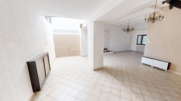 Maison à vendre |  Marseille 10 |  5 pièces | 110 m²
