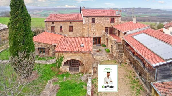 Maison 11 pièces - 330 m²