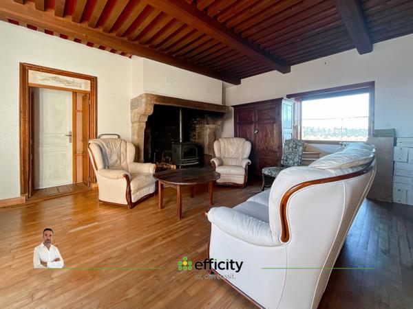 Maison 11 pièces - 330 m²