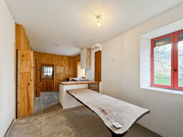 Maison 11 pièces - 330 m²