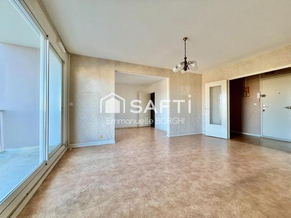 Appartement - 2 chambres - Balcon - Stationnement