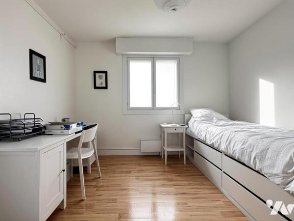 Spacieux T4 avec balcon  –  ANGERS