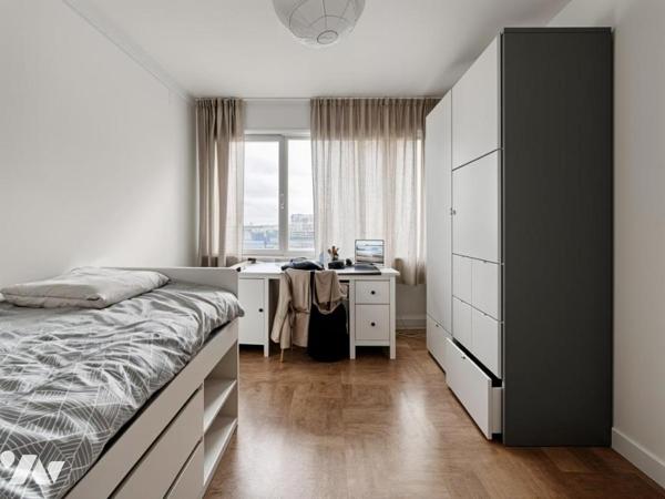 Spacieux T4 avec balcon  –  ANGERS