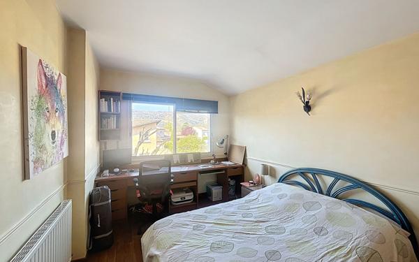 Maison à louer    5 pièces •  Tournon-sur-Rhône