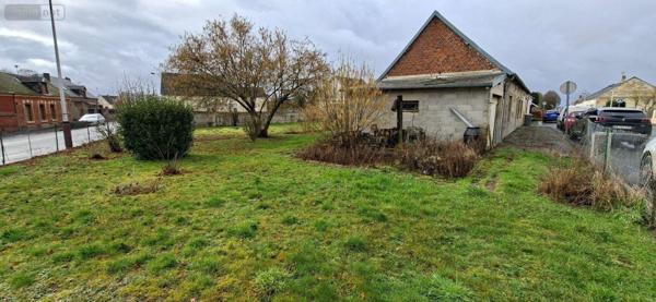Maison à vendre à Couvron-et-Aumencourt dans l'Aisne (02270), ref : 02014/896